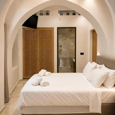The Wine 4* Rhodes City